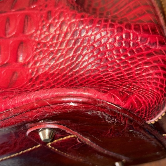 Marc Chantal Shoulder bag red croc pattern leather/Burg. Patent accents goldtone - Picture 13 of 17